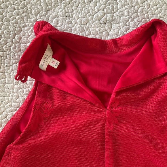 Lace turtleneck flowy tank top - Picture 3 of 3